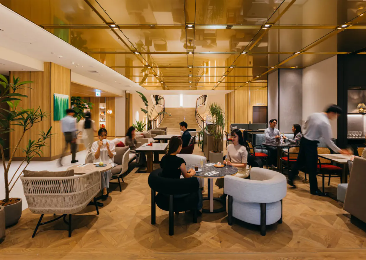 カフェラウンジ