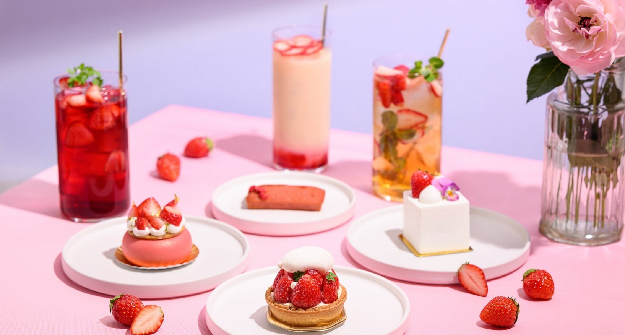 苺のアフタヌーンティーやスイーツ、ドリンクが登場！アニヴェルセルカフェ 表参道「Strawberry Fair」開催